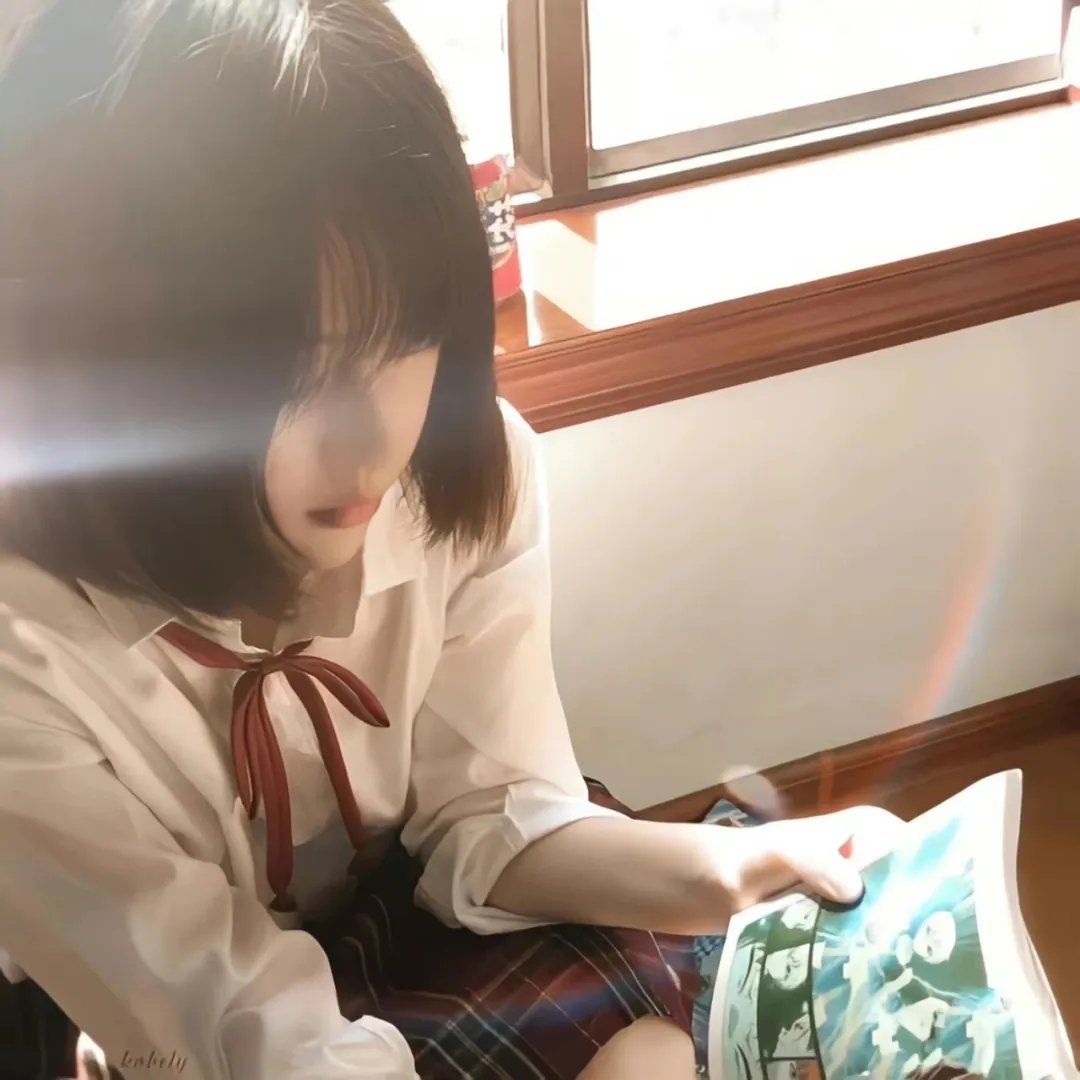 上交亿倍灵石入宗，吓坏女帝师尊